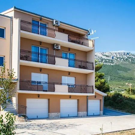In Kastel Sucurac With House Sea View * Kaštela